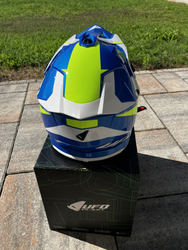 Preview: Helm Motocross UFO Erwachsene Weiß, Blau, Neongelb